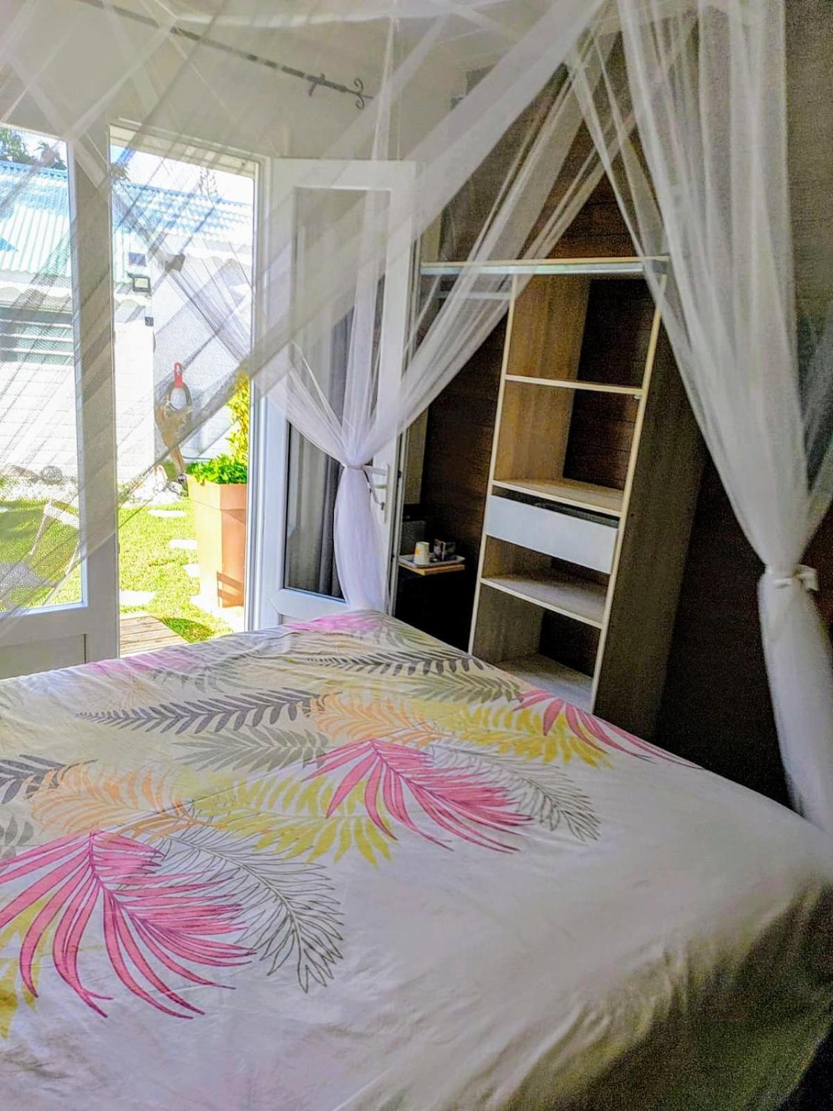 Chamb'Bouchons Apartment Saint-Francois  Ngoại thất bức ảnh